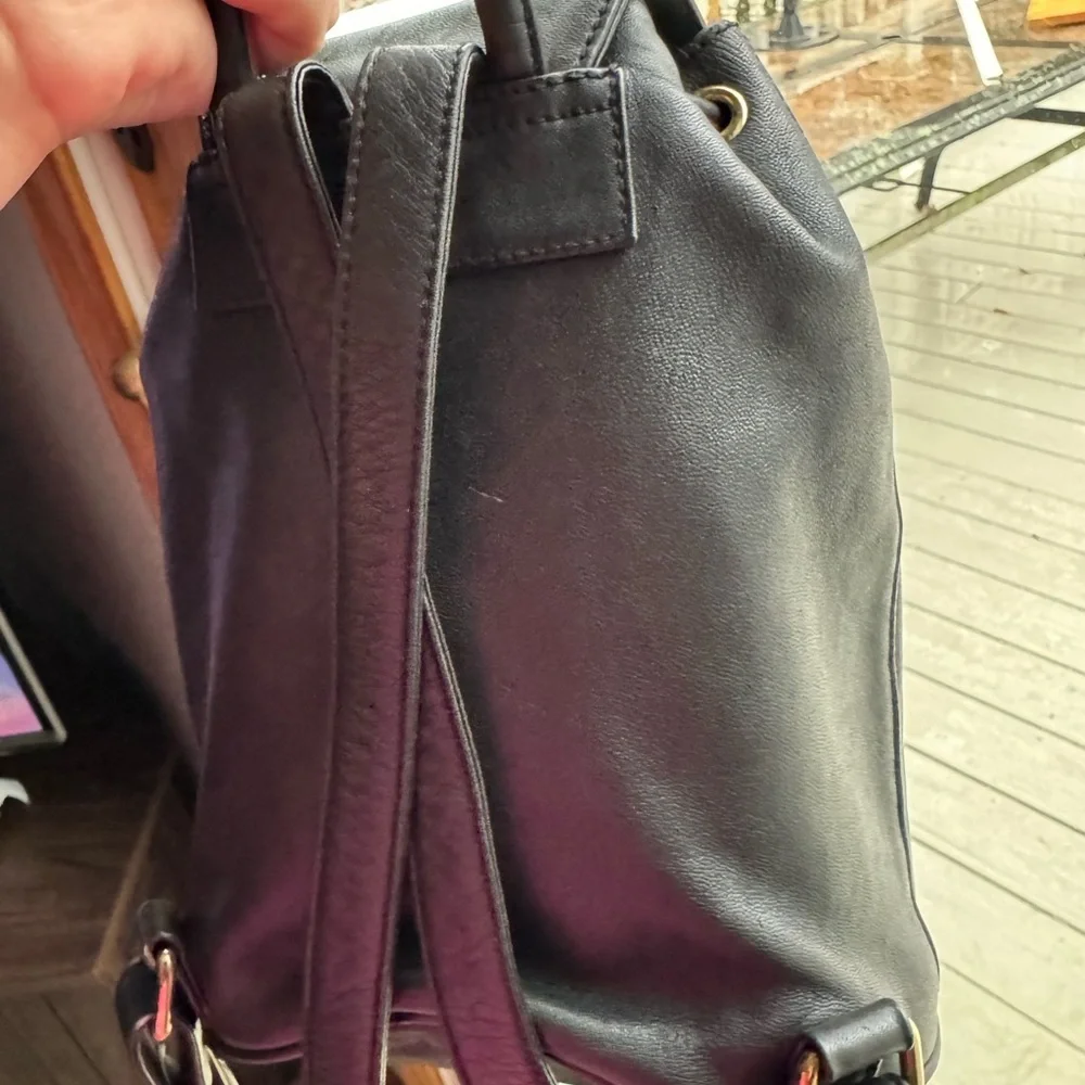 Ralph Lauren Black Leather Drawstring Backpack - Picture 6 of 14
